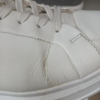 Bershka Ayakkabımda Kısa Sürede Yırtılma Ve Şirketin Cevapsızlığı