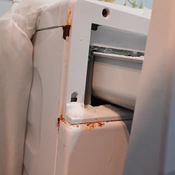 Beko Çamaşır Makinesinde Paslanma Sorunu Ve Değişim Talebi