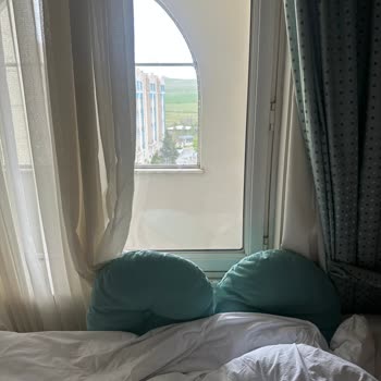 Oruçoğlu Termal Otel’de Eski Pencereler Nedeniyle Çocuğum Soğukta Kaldı Ve Telafi Sunulmadı