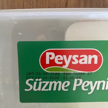 Yemeksepeti Market'te Soğuk Zincir İhlali Ve Küflü Süt Ürünleri