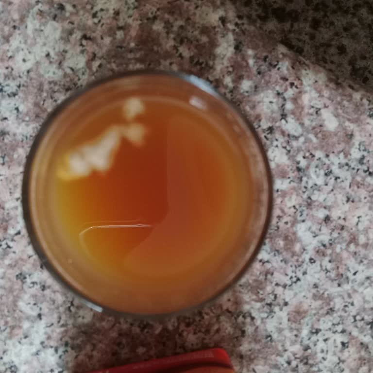 BİM Jucy Meyve Suyunda Yabancı Madde Ve Hijyen Sorunu