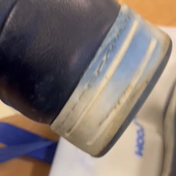 Greyder Sneaker’da Tekrarlayan Renk Atması Ve Kalıcı Çözüm Yoksunluğu