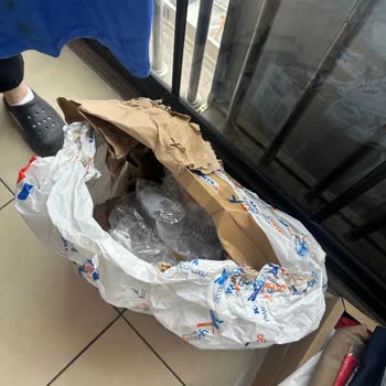 H&M’den Gelen Ürünler Kırık Ve Islak Geldi, Paketleme Ve Kargo Kontrolü Gerekiyor