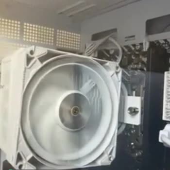 Atom Bilişim Bozuk Soğutucu Fanı Ve Kulaklık