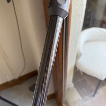 Dyson Süpürge Şarj Almıyor, Borusu Kırık Ve Servis Sorunlu