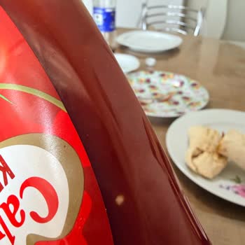 Calve Ketçapta Beyaz Parçacıklar Sağlık Güvenliğini Tehdit Ediyor