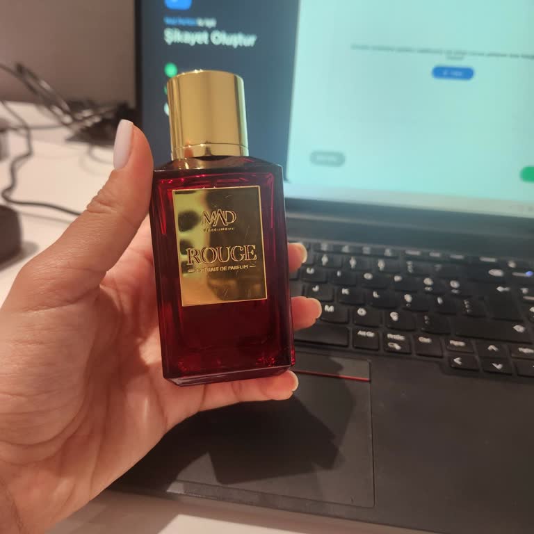 Rouge Parfüm Pompası Çalışmıyor Ve Koku Vermiyor Değişim İstiyorum