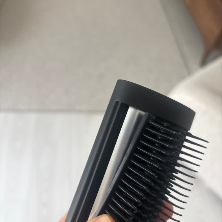 Dyson Coanda 2X Tarak Aparatı Kırıldı, Parça Gönderimi Aylarca Gecikiyor