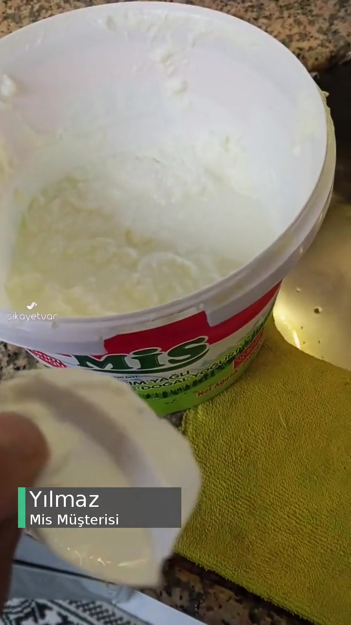 Mis Yoğurt İçinden Plastik Çıktı videonun kapak resmi