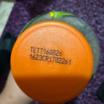 Lipton Ice Tea Şeftali Aromalı İçinde Yabancı Cisimler Görüldü Ve Sağlık Riski Oluştu