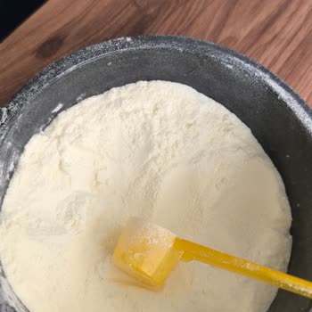 Bebek Mamasında Saç Teli Bulunması Ve Güven Sorunu