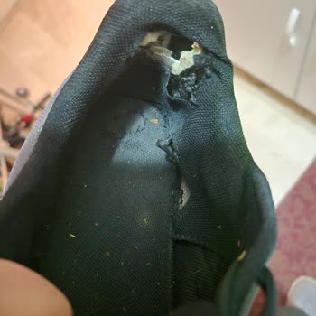 Garanti Kapsamındaki Yıpranan Ayakkabının Değişim Talebi Reddedildi