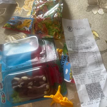 Ozmo New Çikolata Oyuncak Parçası Eksik Ve Yanlış Gönderildi