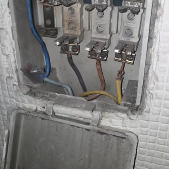 48 Saatte Çözülmeyen Elektrik Kesintisi