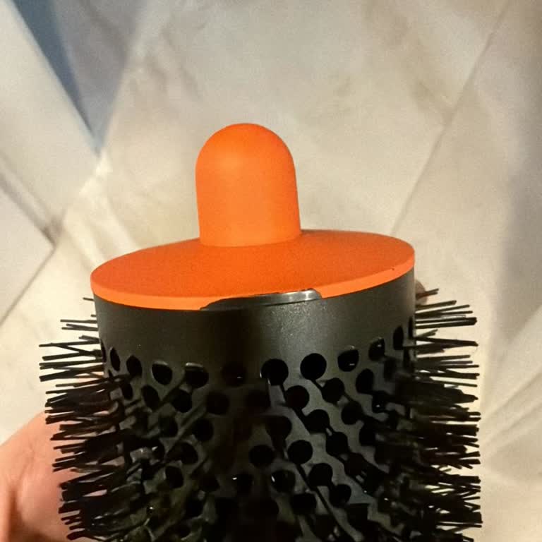 Dyson Airwrap Başlığındaki Boya Soyulması Ve Yetersiz Müşteri Desteği
