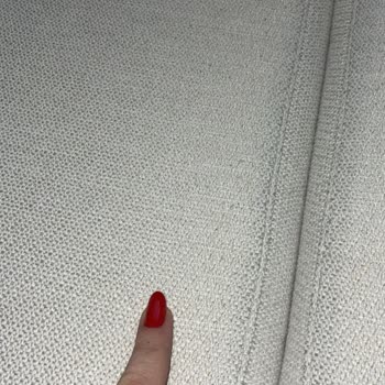 Salon Koltuğundaki Tüylenme Ve Vida Çatlakları İçin Yanıltıcı Servis Tutumu Ve Ürün Değişimi Talebi