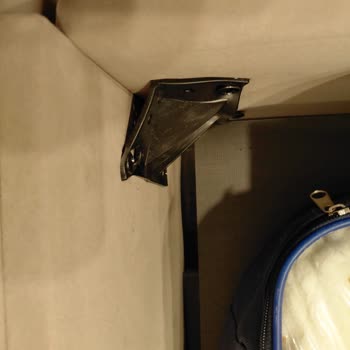 Enza Home Baza Ürünün Hızlı Yırtılması Ve Değişim Gecikmesi