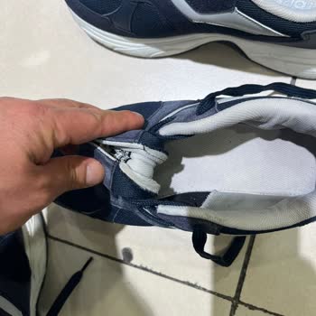 Kısa Sürede Renk Atan Ve Deforme Olan Ayakkabının Değişim Talebi