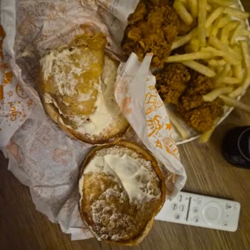 Popeyes Menüsü Yanlış Mayonez Ve Eksik Soslar Nedeniyle Geri Ödeme İstiyorum