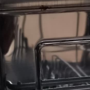 Beko Bulaşık Makinesinde Kazanda Paslanma Ve Küflenme Sağlık Riski Garantili Çözüm Talebi
