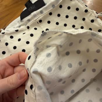 Zara'da Kusurlu Ürün Ve Kaba Mağaza Müdürü İade Talebini Reddetti