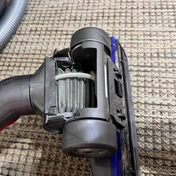 Dyson Cinetic Big Ball Zemin Başlığının Aniden Kırılması Ve Ücretsiz Değişim Talebi
