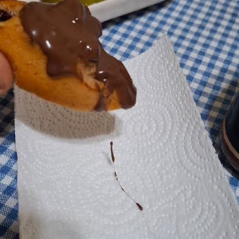 Kakaolu Fındık Ezmesinde Saç Tespiti Hijyen İhlali
