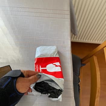 Sürat Kargo’da Değerli Gözlüğüm Kayboldu Ve Çalışan Kimliğimi Kötüye Kullandı