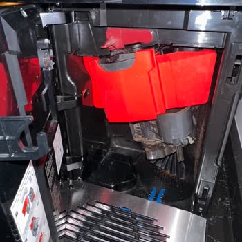 Siemens Kahve Makinesinde 900 TL Servis Ücreti Alınmasına Karşı Ücretsiz Onarım Talebi