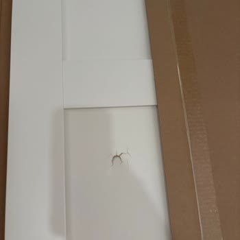 Hasarlı Gardırop Kapak Değişimi İçin Süreç Uzuyor Ve Lojistik Planlaması Eksik