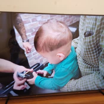 Satın Alınan Samsung 75 İnç TV'de Erken Panel Arızası Ve Değişim Talebi