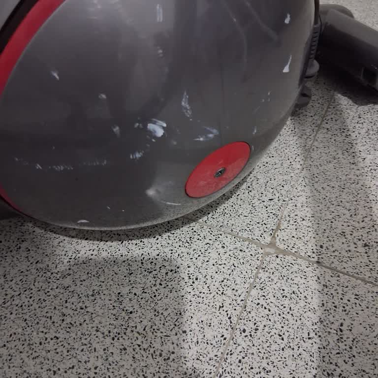 Çekiş Sorunu Çözülmeyen Dyson Süpürge Ve Kalitesiz Değişim
