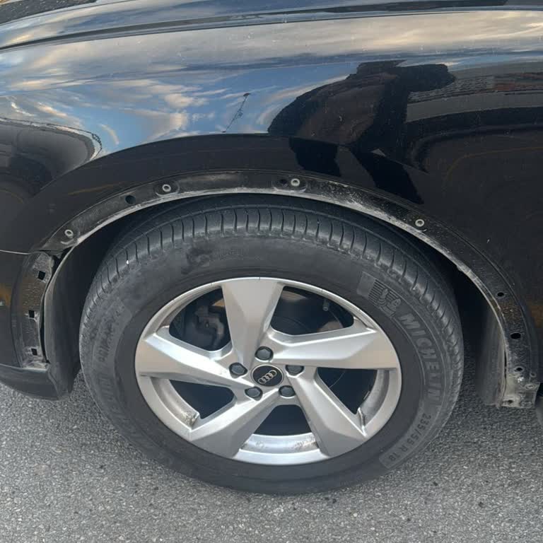 Garanti Kapsamındaki Audi Q3 Çamurluk Düşmesi Ve Servis Reddi