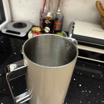 Berghoff Çay Makinesinde Paslanma, Çizilme Ve Hazne Kopması