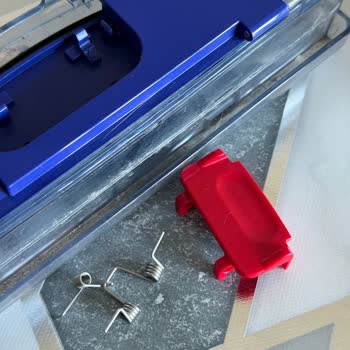 Dyson Scrub AI Su Haznesi Tasarım Hatası Ve Garanti Kapsamında Ücretsiz Parça Talebi