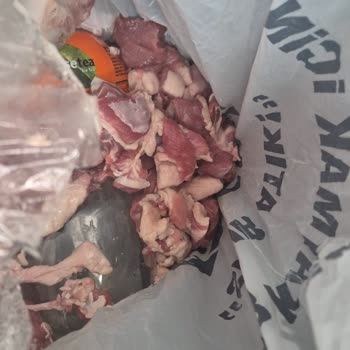 Bozulmuş Kuzu Eti Ve Marketin Sorumluluk Reddi İade Talebi