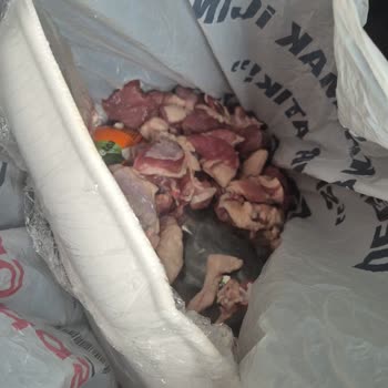 Bozulmuş Kuzu Eti Ve Marketin Sorumluluk Reddi İade Talebi