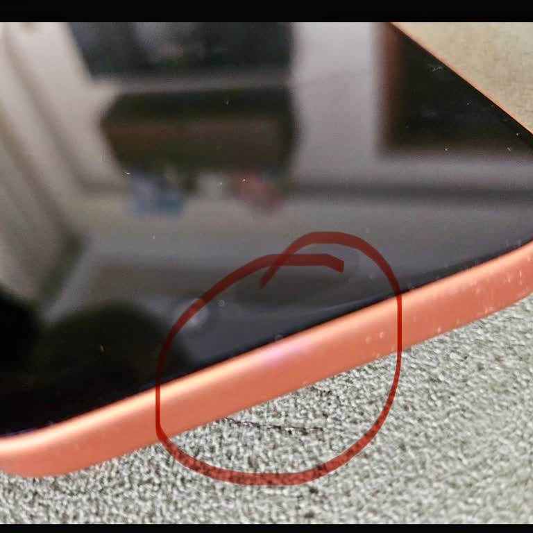 IPhone 17 Pro Çerçeve Renk Değişimi Üretim Hatası