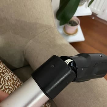 Philips Dikey Süpürge Bağlantı Parçasının Kırılması Garanti Kapsamına Alınmadı