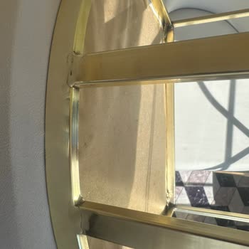 Taşpınar Ufuktepe Mağazasında Kusurlu Sandalyeler Ve Cevapsız Servis