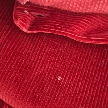 Defolu Kadife Pantolonlar İçin İade Sözünden Dönülmesi