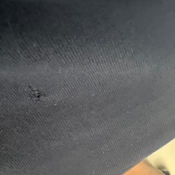 Zara Pantolonunun Fermuarı Kıyafetlerimde Delik Açıyor, İade Talebi