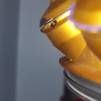 Dyson V15 Süpürge Performans Ve Pil Sorunları Nedeniyle Mağduriyet