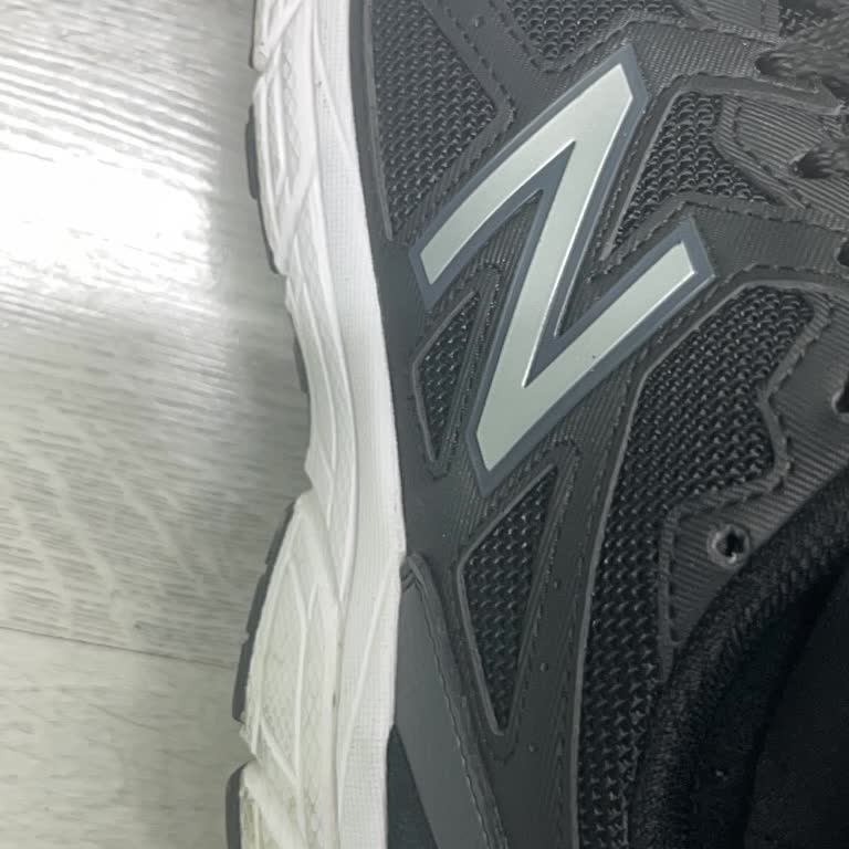New Balance 480 V5 Ayakkabısında Şiddetli Koku Problemi Ve Değişim Talebi