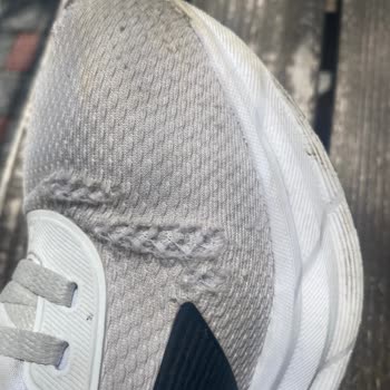 Garanti Altındaki Adidas Ayakkabım Kısa Sürede Yırtıldı, Değişim Reddedildi
