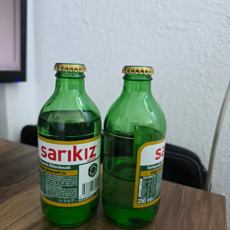 Şişeden Gelen Deterjan Kokusu Ve Tadına Karşı Sarıkız Mineralli Suyunda Sağlık Endişesi