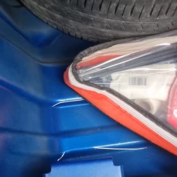 Renault Taliant Araç Yağmurda Su Alıyor, Garanti Kapsamında Çözüm Talebi