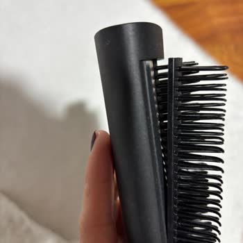 Dyson Airwrap Fırça Parçasının Yerinden Çıkması Ve Değişim Talebi