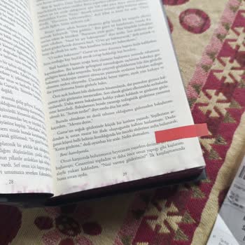 Islanan Ve Boyası Akar Kitap İçin Ücretsiz Değişim Talebi