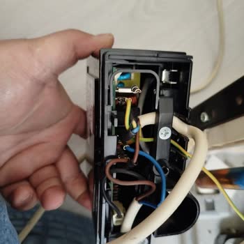 Vestel Buzdolabı Servisinde Fahiş Parça Ücreti Ve Uzun Bekleme Süresi